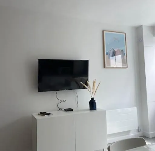 De La Baleine Luc-sur-Mer