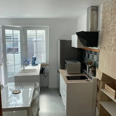 別荘 De La Baleine